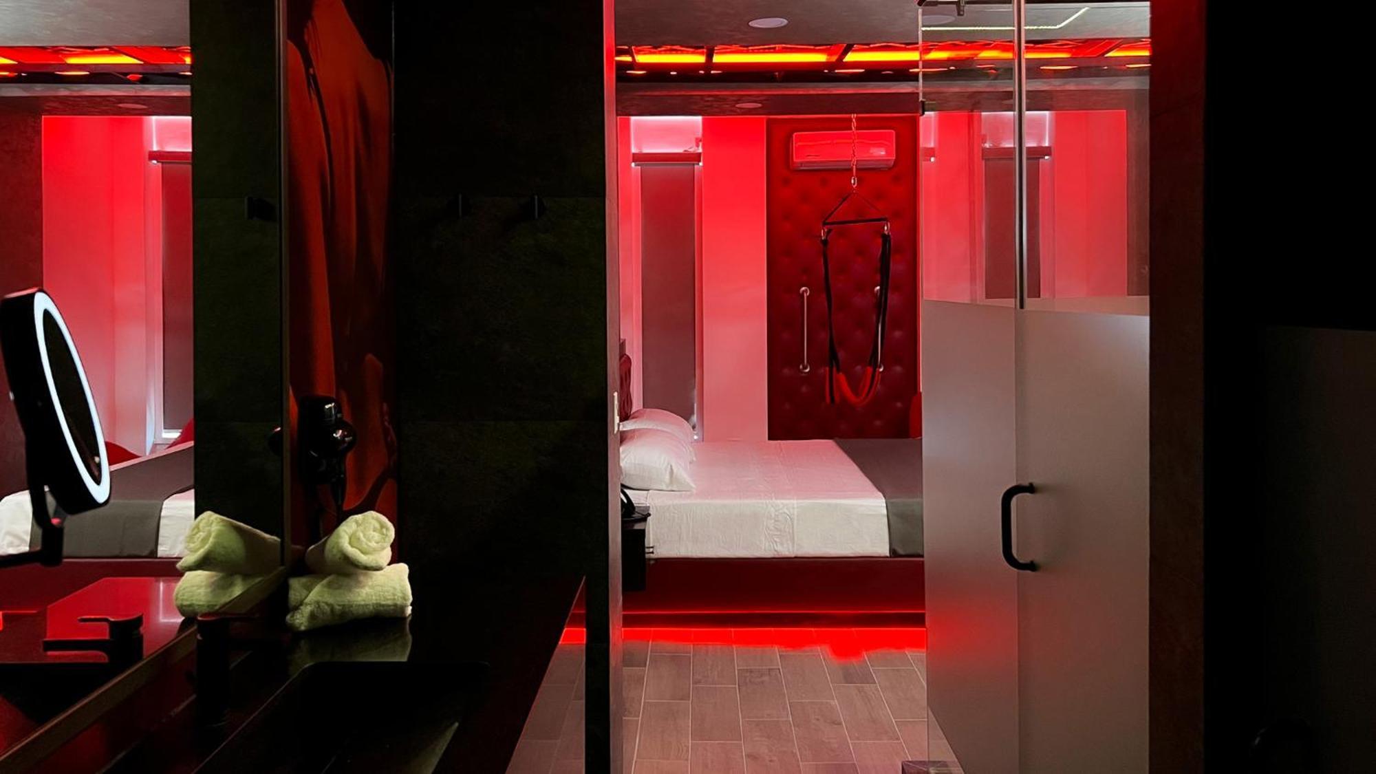 Motel Boutique Qatro เอนเซนาดา ภายนอก รูปภาพ
